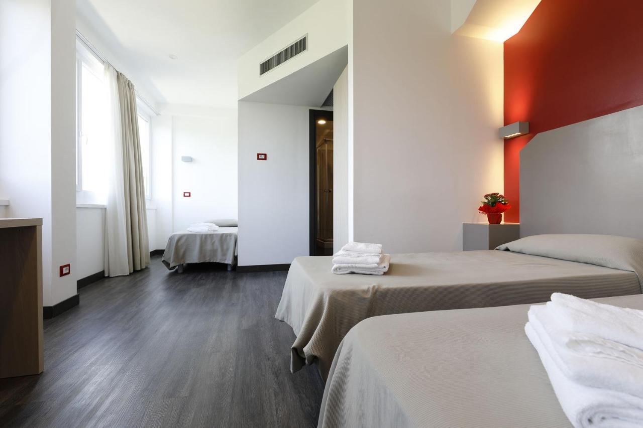 Casa Per Ferie San Juan De Avila Rome Exterior photo